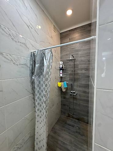 уч: 3 бөлмө, 130 м², 4 соток, Төмөнкү Ала-Арча, Риелтор — 10