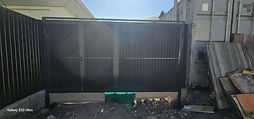 Продажа коттеджей и домов: . Продаётся отличные полдома 50кв.м в Кызыл-аскере на участке 1,5 — 2