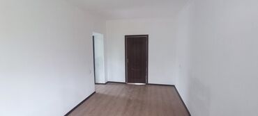 торговый центр аренда: 80 м², 4 комнаты