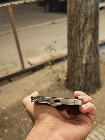 wifi modem satilir: Samsung Galaxy S25 Ultra, Simsiz şarj — 3