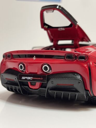 Avtomobil modelləri: Ferrari, 2025 il, 1:24, Dəmir, Rayonlara çatdırılma, Ünvandan götürmə, Pulsuz çatdırılma — 25