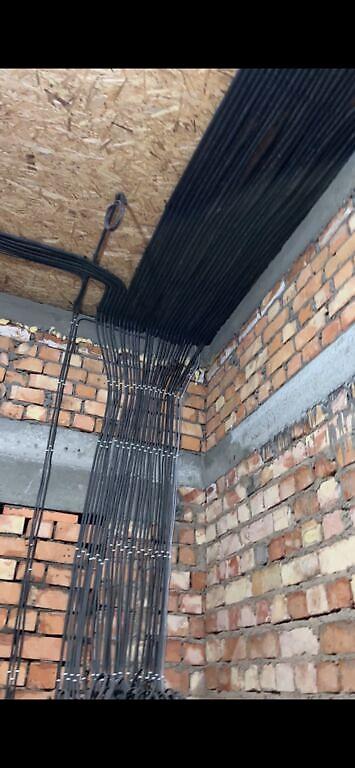 Электрики: Услуги электрика и слаботочных работ.Электромонтажный работ в любой — 10