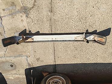 Auto delovi: Zadnji branik Lada 2104 Karavan. Polovno, ocuvano. Skinuto sa — 10