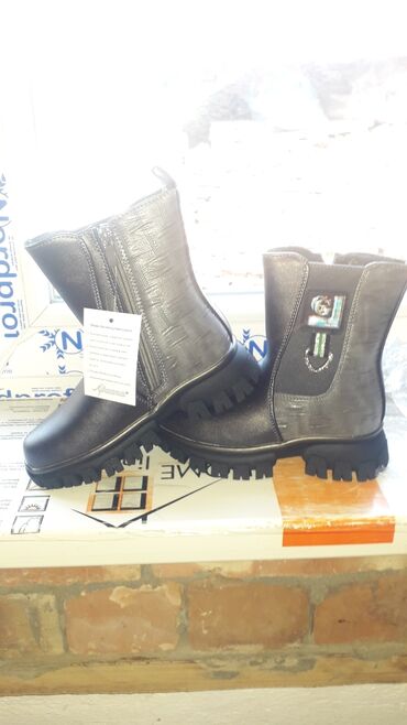 Детская обувь: Зимние детские сапоги 29размер — 7