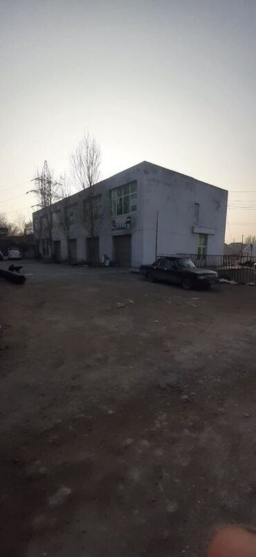 Kommersiya daşınmaz əmlakının satışı: Sumqayıt şəhəri Səməd Vurğun küşəsində yerləşən 1000 kv. m anbar, 800 -da lalafo.az — 33 Kommersiya daşınmaz əmlakının satışı: Sumqayıt şəhəri Səməd Vurğun küşəsində yerləşən 1000 kv. m anbar, 800 — 33