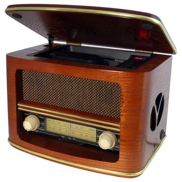 retro konzola sa pištoljem i ugrađenim igricama: Brand: Roadstar |x|x Model: ROADSTAR HRA1500UEMP MP3 RADIO SA DRVENIM