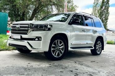 Toyota: Toyota Land Cruiser: 2017 г., 4.6 л, Типтроник, Дизель, Внедорожник