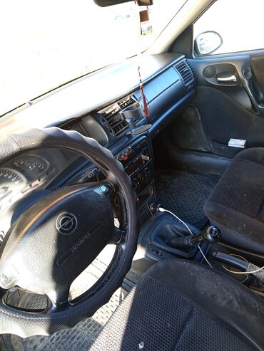 Opel: Opel Vectra: 2001 г., Механика, Универсал — 2