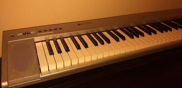 Klaviri i klavijature: Yamaha piaggero NP30 neispravan Prodajem kao neispravno Yamaha — 8