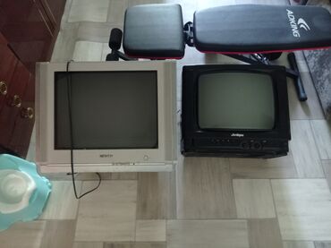 старые телевизоры цена: 1500 за 2 телевизора