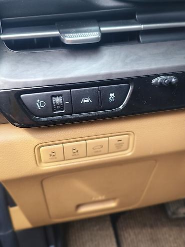 Kia: Kia Carnival: 2021 г., 2.2 л, Автомат, Дизель, Минивэн — 10