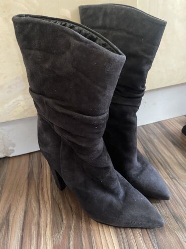 женская зимняя обувь бишкек: Сапоги, 36, цвет - Серый