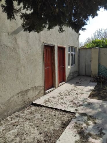 Sırğalar: 4 otaqlı, 67 kv. m, Kredit yoxdur, Orta təmir