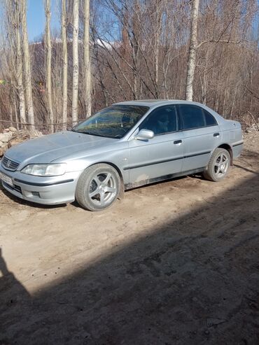 Honda: Honda Accord: 2001 г., 1.8 л, Механика, Бензин, Внедорожник