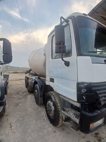 Mercedes-Benz: Mercedes-Benz : 9.9 l | 2001 il — 7