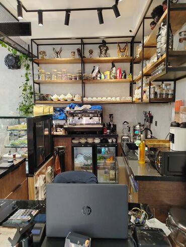 Kommersiya daşınmaz əmlakının satışı: SalamTəcilu satilir 40 kv. Tam dolu obyektirFul təmirlidir -da lalafo.az — 2 Kommersiya daşınmaz əmlakının satışı: SalamTəcilu satilir 40 kv. Tam dolu obyektirFul təmirlidir — 2