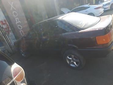 купить задний бампер ауди а6 с4: Audi 80: 1991 г., Седан — 5