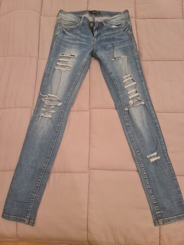 Farmerke: Farmerice kao nove. vel. s.m. polu obim struka su. 35cm. jedino — 6