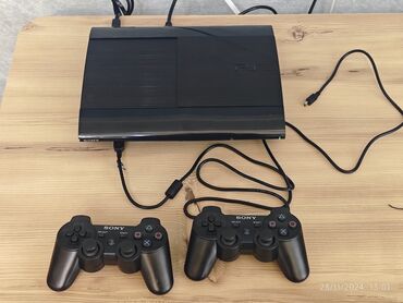 PS3 (Sony PlayStation 3): Ps3 10dan çox oyun Ps3 super slim 500 gb 2 pult barter ideal