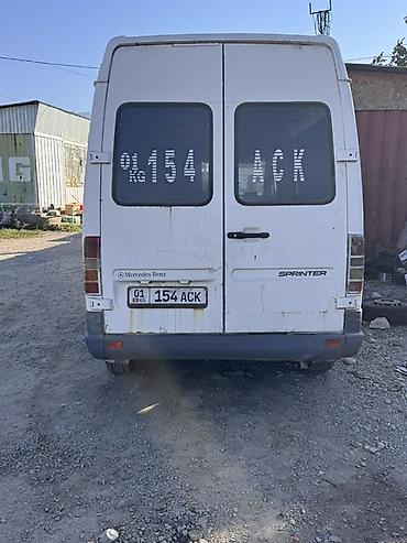кресло для компьютера б у: Mercedes-Benz Sprinter трёх кубовый мотор Рекстон парашют 450000 сом — 2
