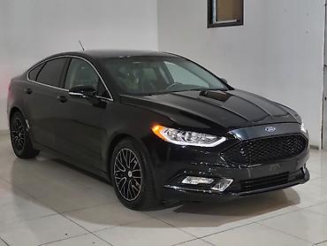 07 radiatoru: Ford Fusion sedan – qara rəng, aerodinamik kuzov və idman üslublu — 3