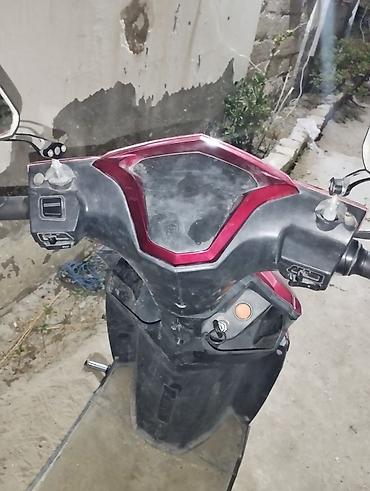 аккумулятор 12в 7а ч: Demeli moped on hisseden qeza olunub yanlarında ciziglar var — 9