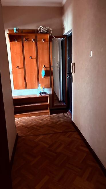 район цум: 1 комната, 35 м², Вефа ТЦ 105 серия, 8 этаж, Старый ремонт — 1