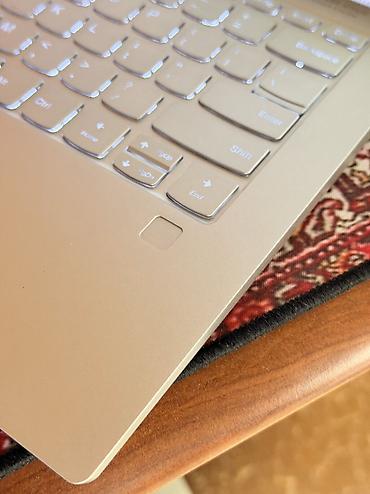 lenovo noutbuk: Lenovo Yoga C940 — Premium 2-in-1 💻 Intel Core i7 — 10-cu nəsil 🧠 16 — 2