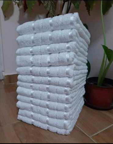 Peškiri: Peskiri pak 12kom 2850din 
kupaci peskiri pak 6kom 2850din
nova cena — 5