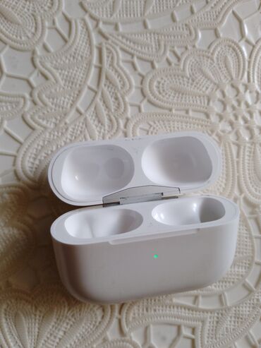 airpods 4 qiymeti: AirPods Pro 2 TYC qulaqciqlari itib ela vəziyətdədir tecılı satıram