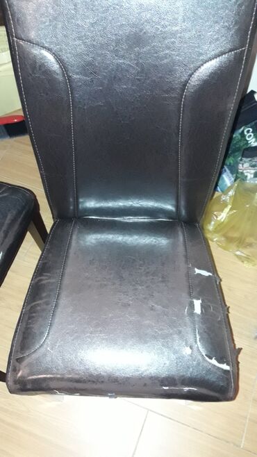 frizerske stolice: Trpezarijska stolica, Upotrebljenо