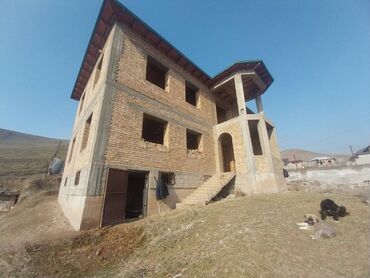 Продажа домов: Хонаи фуруши дар Хисор 2 этажа, 3 подвал, 6 дар хона. (4 та спальни, 2 — 15