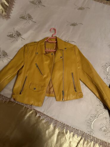 az: Женская куртка S (EU 36), цвет - Желтый