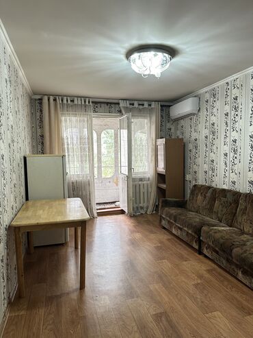 готовая квартира в рассрочку: 2 комнаты, 43 м², 104 серия, 5 этаж, Косметический ремонт
