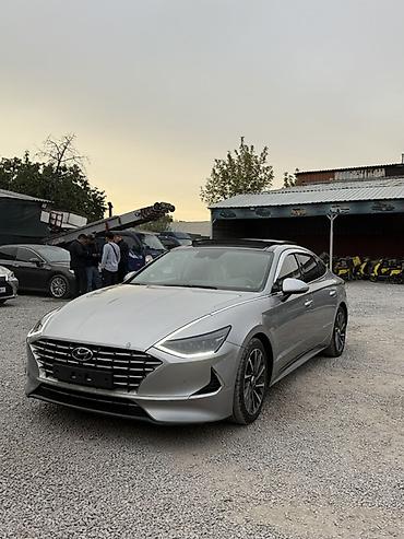 Продажа авто: Hyundai Sonata: 2021 г., 2 л, Автомат, Гибрид, Седан — 2