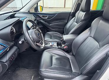 Subaru: Subaru Forester: 2022 г., Автомат, Бензин, Кроссовер — 7
