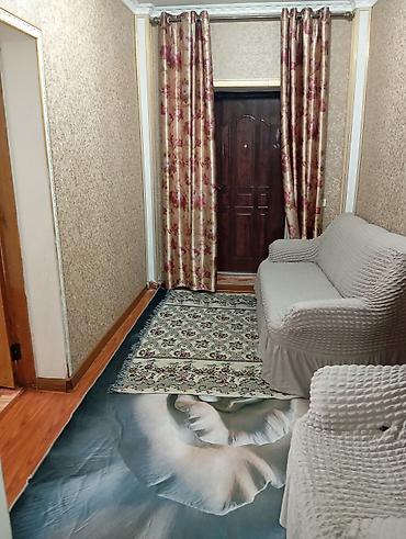 Продажа помещений свободного назначения: Продаю 2 дома на одном участке, первая линия, можно под бизнес. Общая — 13