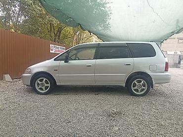 авто бантик: Honda Shuttle: 1996 г., 2.3 л, Автомат, Газ, Универсал — 4