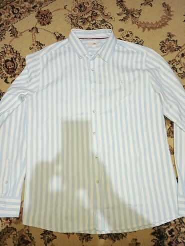 Cinslər: Şalvar 34 razmerdi qiyməti 5 manat 2 ədəd köynəklər Xl hər biri 5 — 7