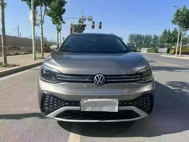 BYD: BYD : 2024 г., 1.1 л, Автомат, Электромобиль, Кроссовер