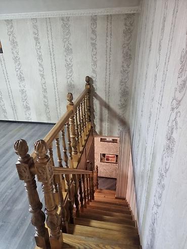 Продажа коттеджей и домов: Продаём дом 2 этажа. 2,8 сотки по документам,факт 3,5 сотки. 190м² — 4