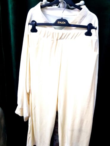 костюм двойка женский с брюками: Спорттук костюм, Оверсайз, 6XL (EU 52)