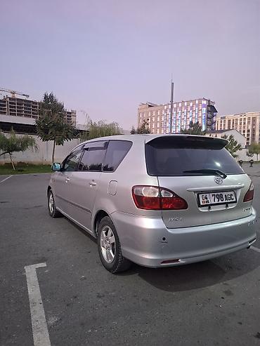 byd e9 1: Toyota Ipsum: 2003 г., 2.4 л, Автомат, Бензин, Минивэн — 5