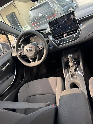 corolla runx: Toyota Levin: 2020 г., 1.8 л, Вариатор, Гибрид, Седан — 8