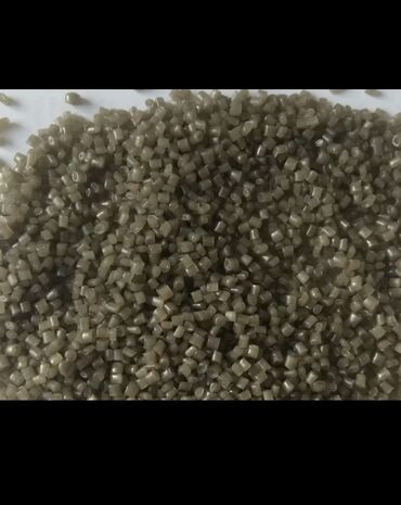риелторские услуги: Продаем гранулы пвд вторичка прозрачный серый и цветной материал