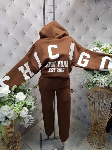 Gornji i donji deo: One size, Sa ilustracijom, bоја - Crvena — 6