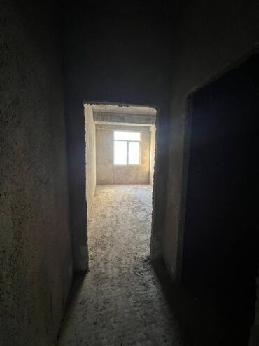 Yeni tikili: Studiya, Yeni tikili, 84 kv. m — 4