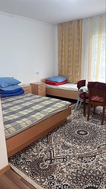 Комнаты: Сдаются комнаты гостевом формате в Чолпон-Ате, на Иссык-Куле. 1300 сом — 5