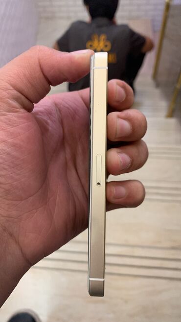 сколько стоит диск гта 5: IPhone SE, 64 ГБ, Matte Gold, Битый, Отпечаток пальца