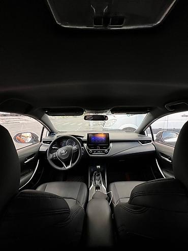 каролла гибрид: Toyota Corolla: 2021 г., 1.8 л, Автомат, Гибрид, Седан — 8